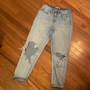 Distressed Mom Jean Size 5
